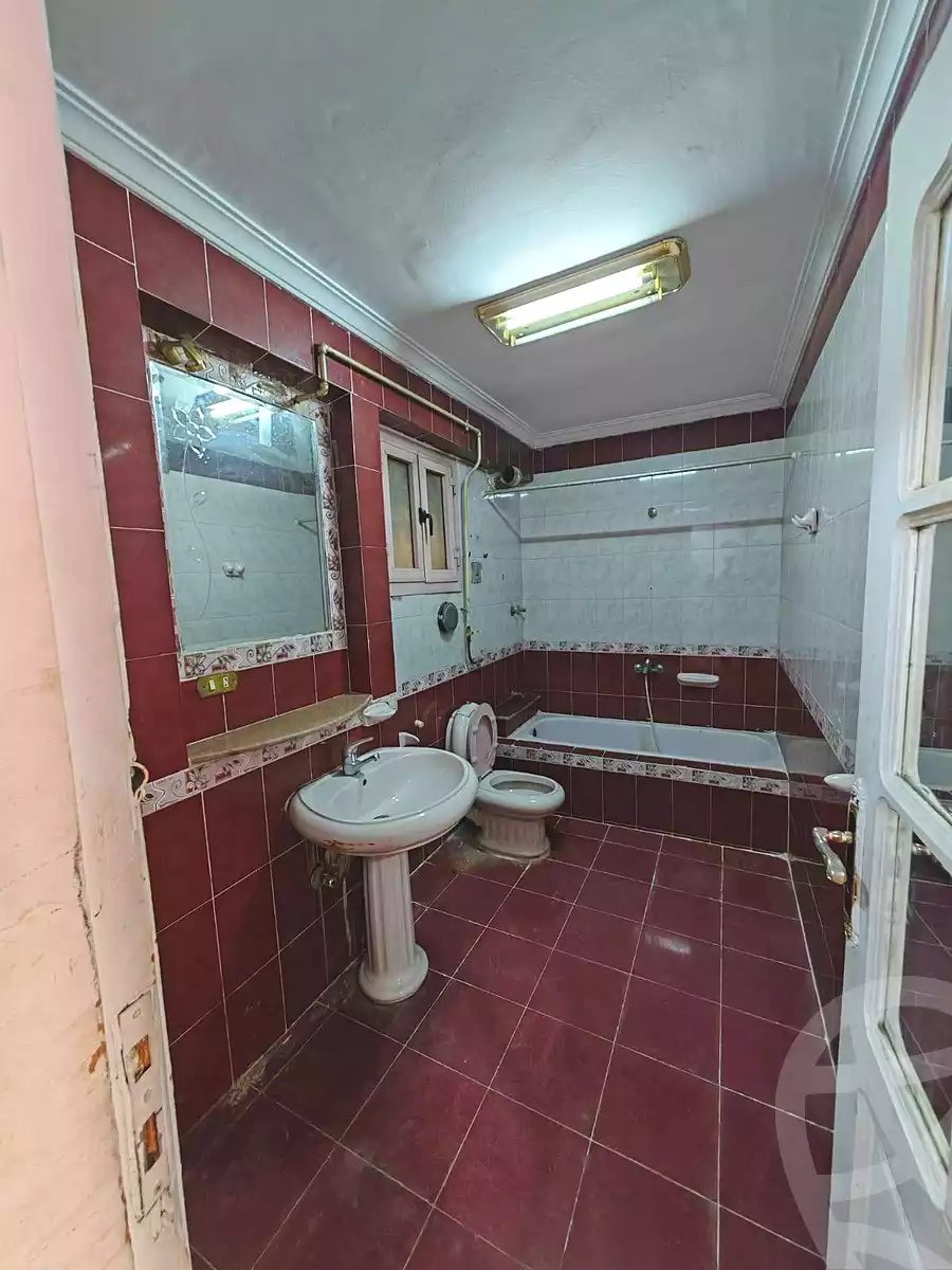 https://aqarmap.com.eg/en/listing/7001141-for-sale-cairo-helwan-helwan-el-sharkeya-khesro-basha-st