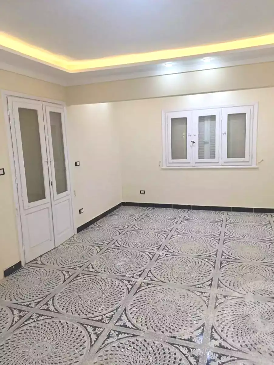 https://aqarmap.com.eg/ar/listing/7001307-for-sale-alexandria-al-agamy-el-kilo-21
