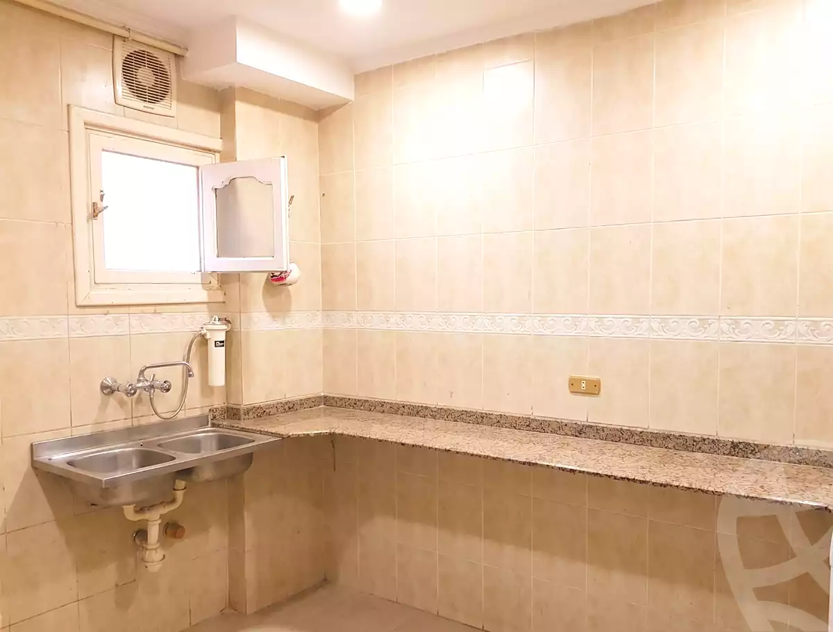 https://aqarmap.com.eg/ar/listing/7001505-for-sale-cairo-el-zaytun-lzytwn-lbhry-salim-al-awal-st