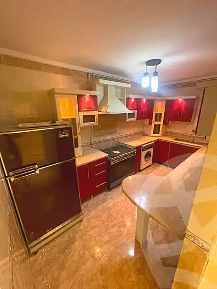 https://aqarmap.com.eg/ar/listing/7001560-for-sale-alexandria-el-asafra-shr-45