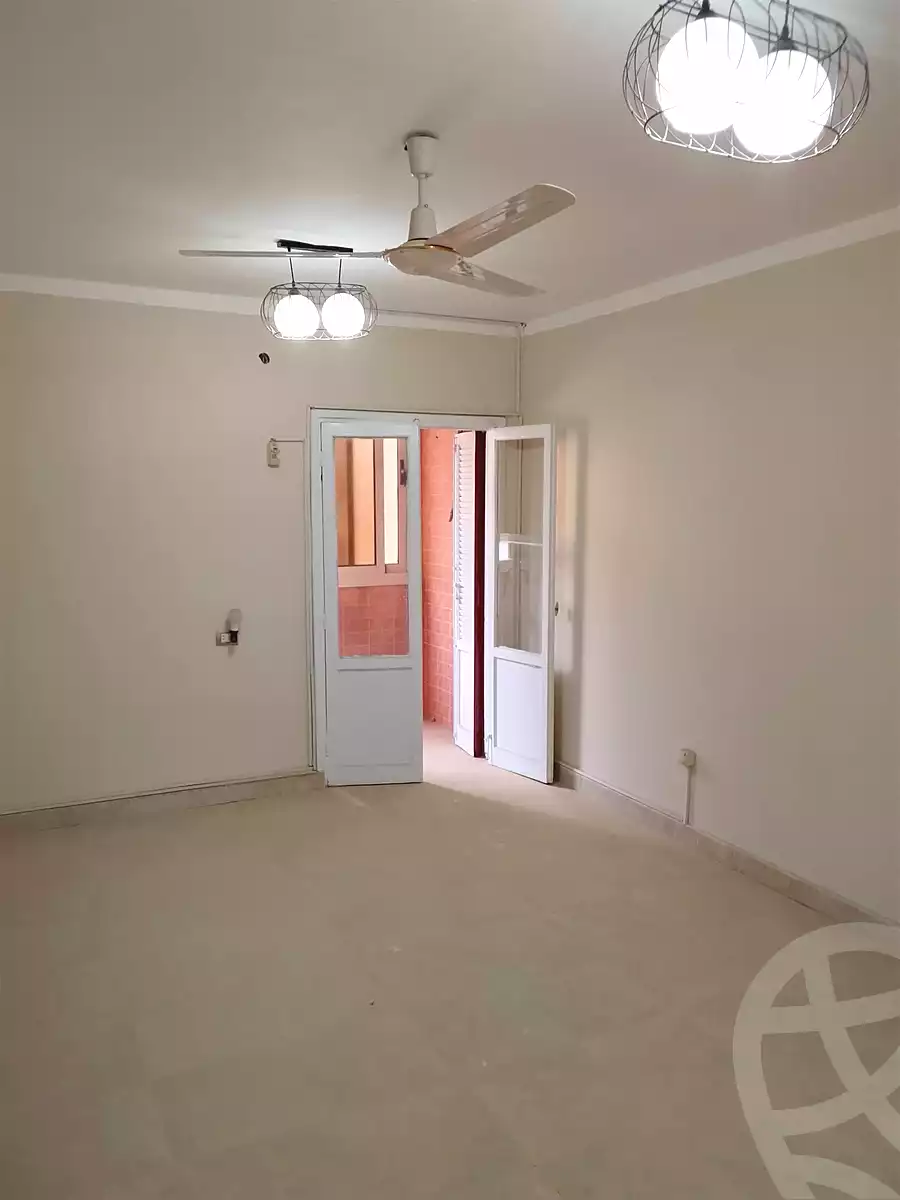 https://aqarmap.com.eg/en/listing/7001648-for-sale-cairo-15th-of-may-mjwr-12