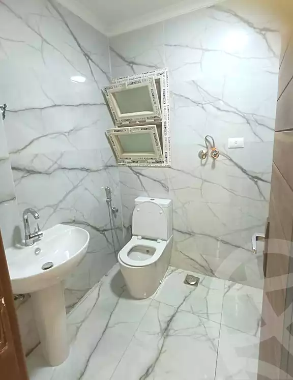 https://aqarmap.com.eg/en/listing/7001784-for-sale-alexandria-bolekly