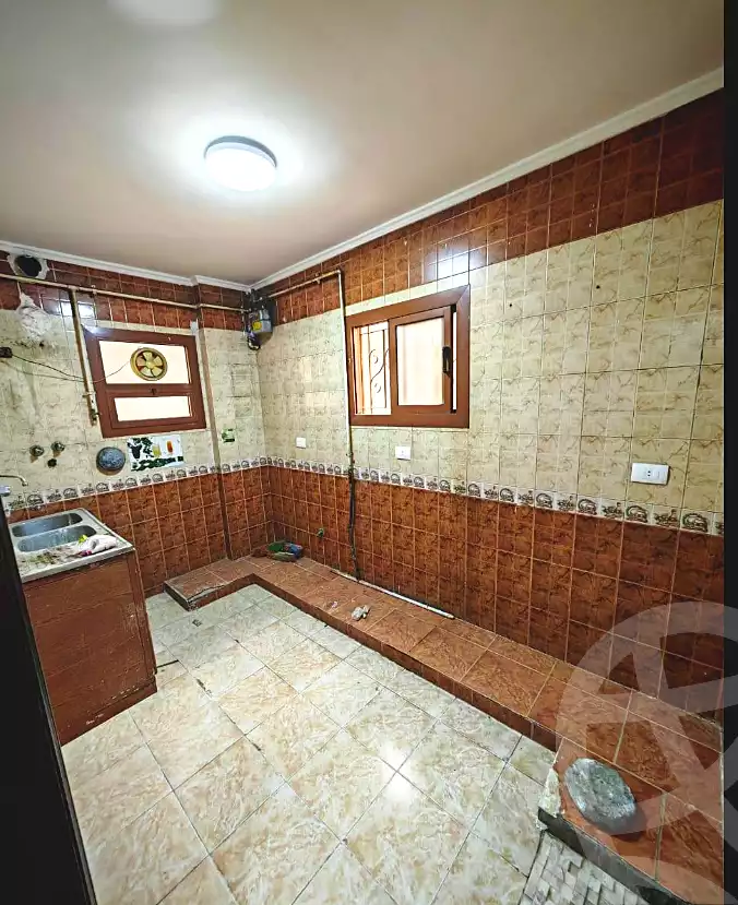 https://aqarmap.com.eg/en/listing/7001895-for-sale-cairo-helwan-ahmed-enci-st