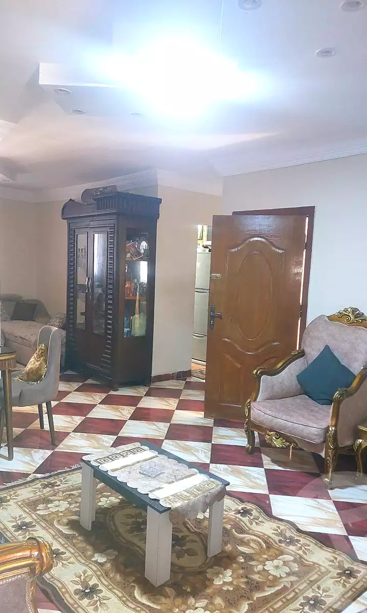 https://aqarmap.com.eg/en/listing/7001961-for-sale-alexandria-sydy-bshr-sydy-bshr-bhry-shr-khld-bn-lwlyd