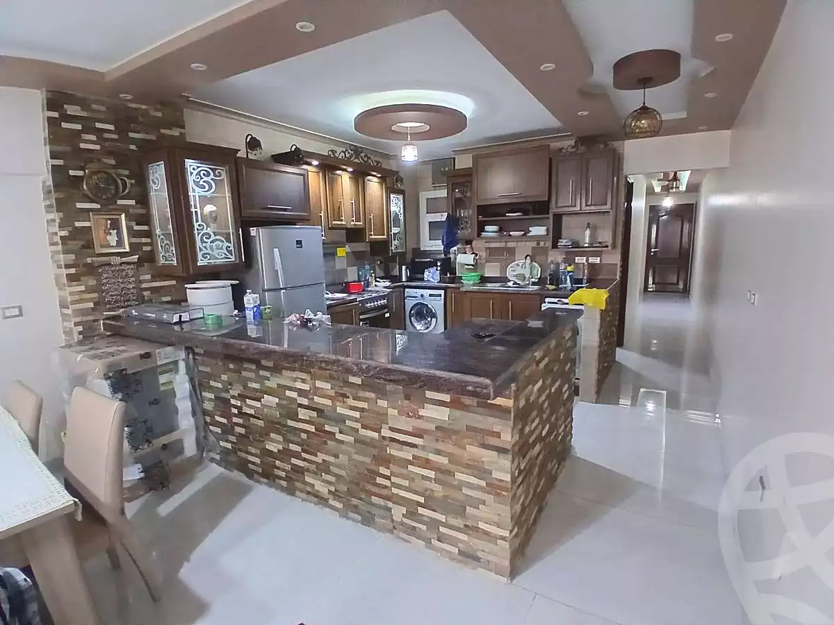 https://aqarmap.com.eg/en/listing/7001981-for-sale-alexandria-camp-cesar-el-gaish-rd