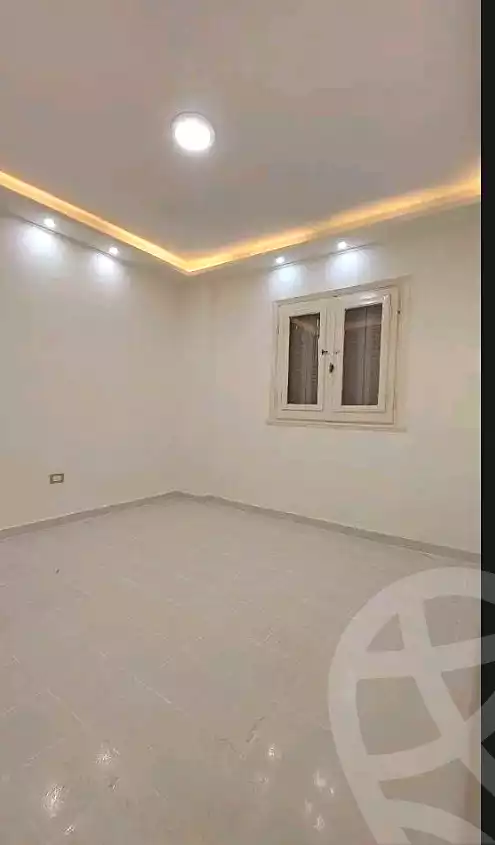https://aqarmap.com.eg/ar/listing/7002349-for-sale-alexandria-al-agamy-shataa-el-nakheel