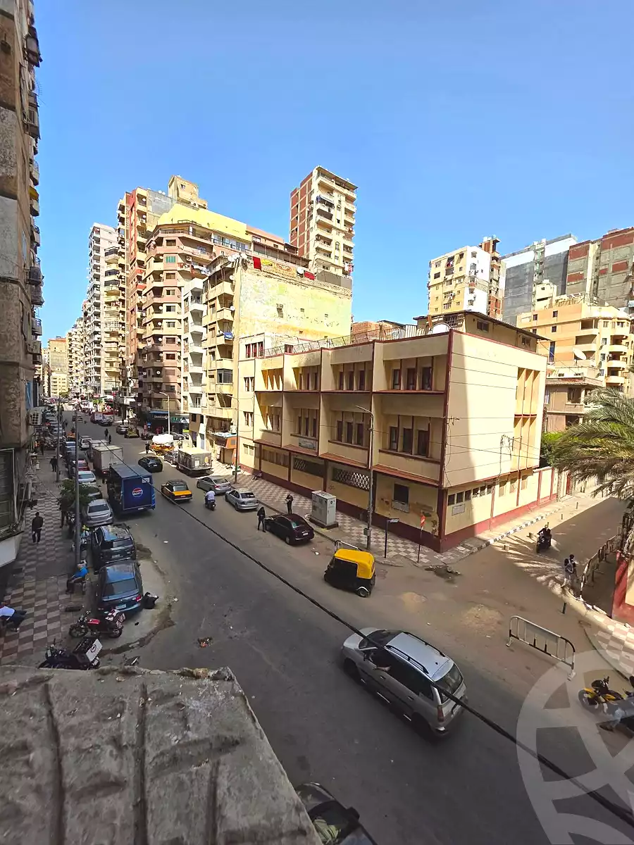 https://aqarmap.com.eg/ar/listing/7002372-for-sale-alexandria-sydy-bshr