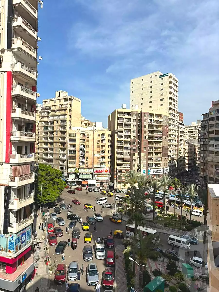 https://aqarmap.com.eg/ar/listing/7002396-for-sale-alexandria-sydy-bshr-sydy-bshr-bhry-khalil-hamada-st