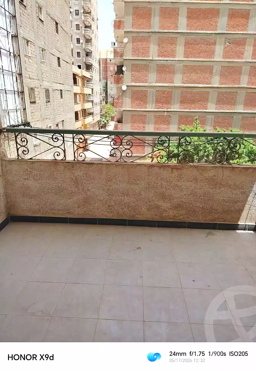 https://aqarmap.com.eg/ar/listing/7002434-for-sale-alexandria-al-agamy-lbytsh-shahr-al-assal-st