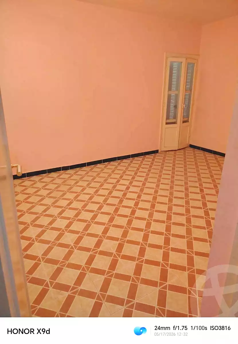 https://aqarmap.com.eg/ar/listing/7002434-for-sale-alexandria-al-agamy-lbytsh-shahr-al-assal-st