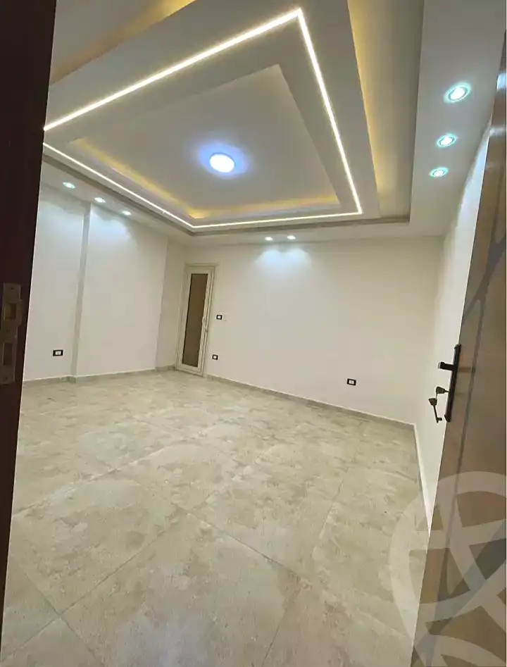 https://aqarmap.com.eg/ar/listing/7002761-for-sale-alexandria-al-agamy-lbytsh-bianchiii