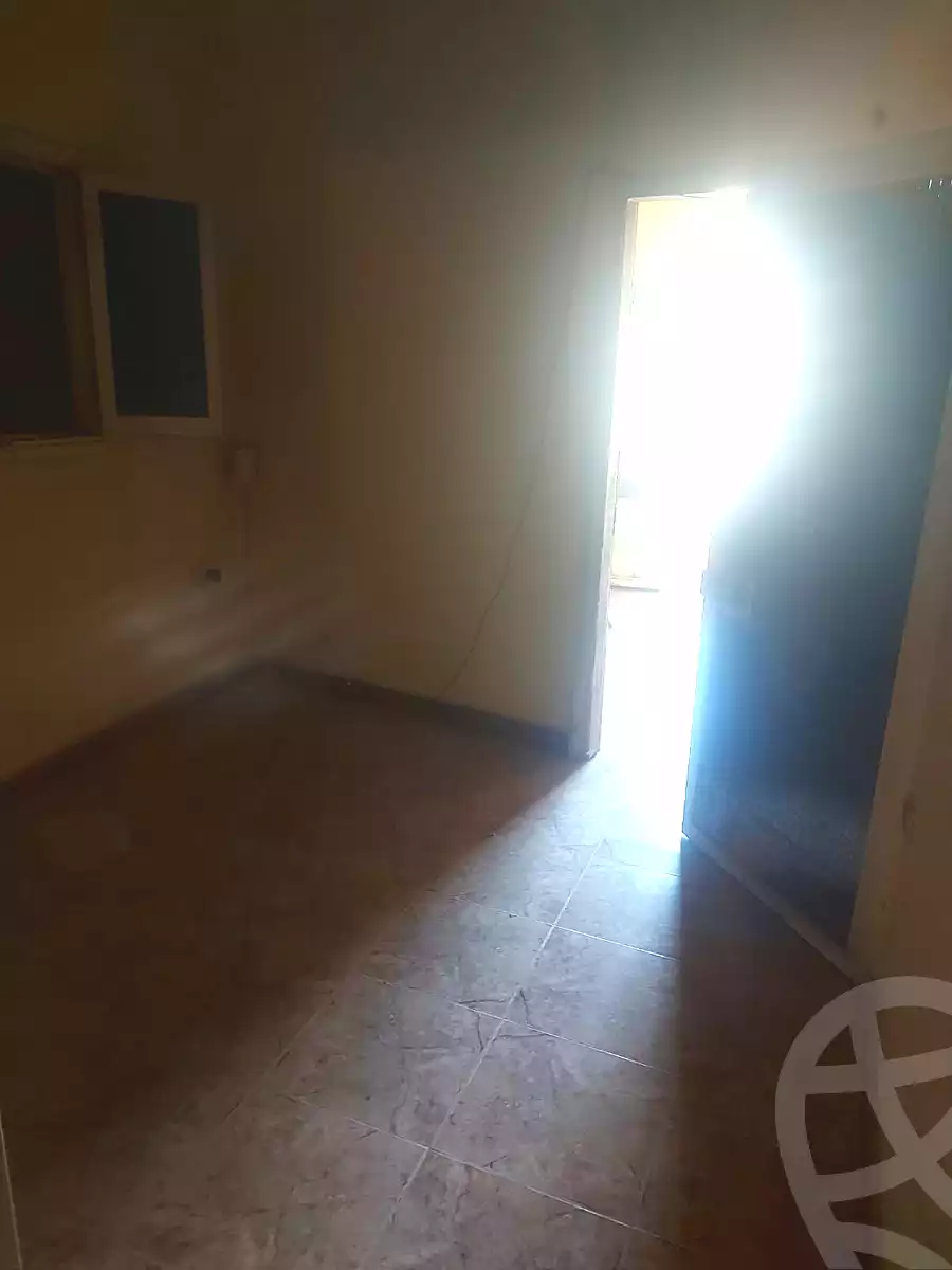 https://aqarmap.com.eg/en/listing/7002822-for-rent-cairo-ain-shams-ahmed-esmat-st