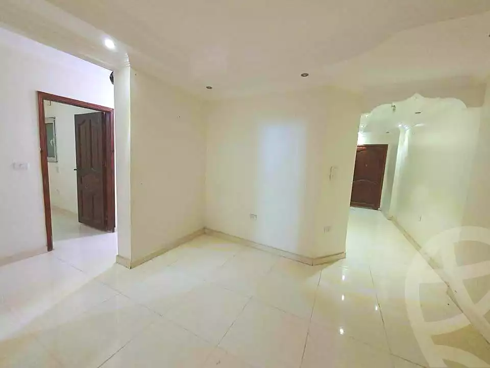 https://aqarmap.com.eg/ar/listing/7003364-for-sale-cairo-faisal-el-kom-el-akhder-sayed-helmi-st