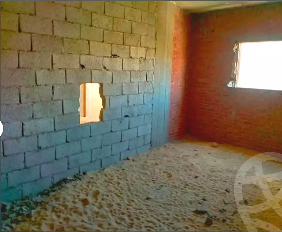 https://aqarmap.com.eg/ar/listing/7003376-for-sale-alexandria-al-agamy-lbytsh-bianchiii
