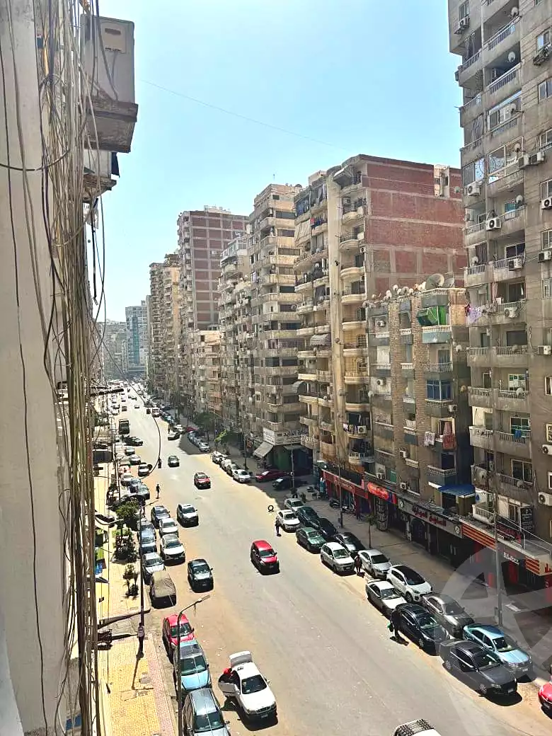 https://aqarmap.com.eg/en/listing/7003437-for-sale-alexandria-sydy-bshr-sydy-bshr-bhry-shr-mhmwd-l-yswy