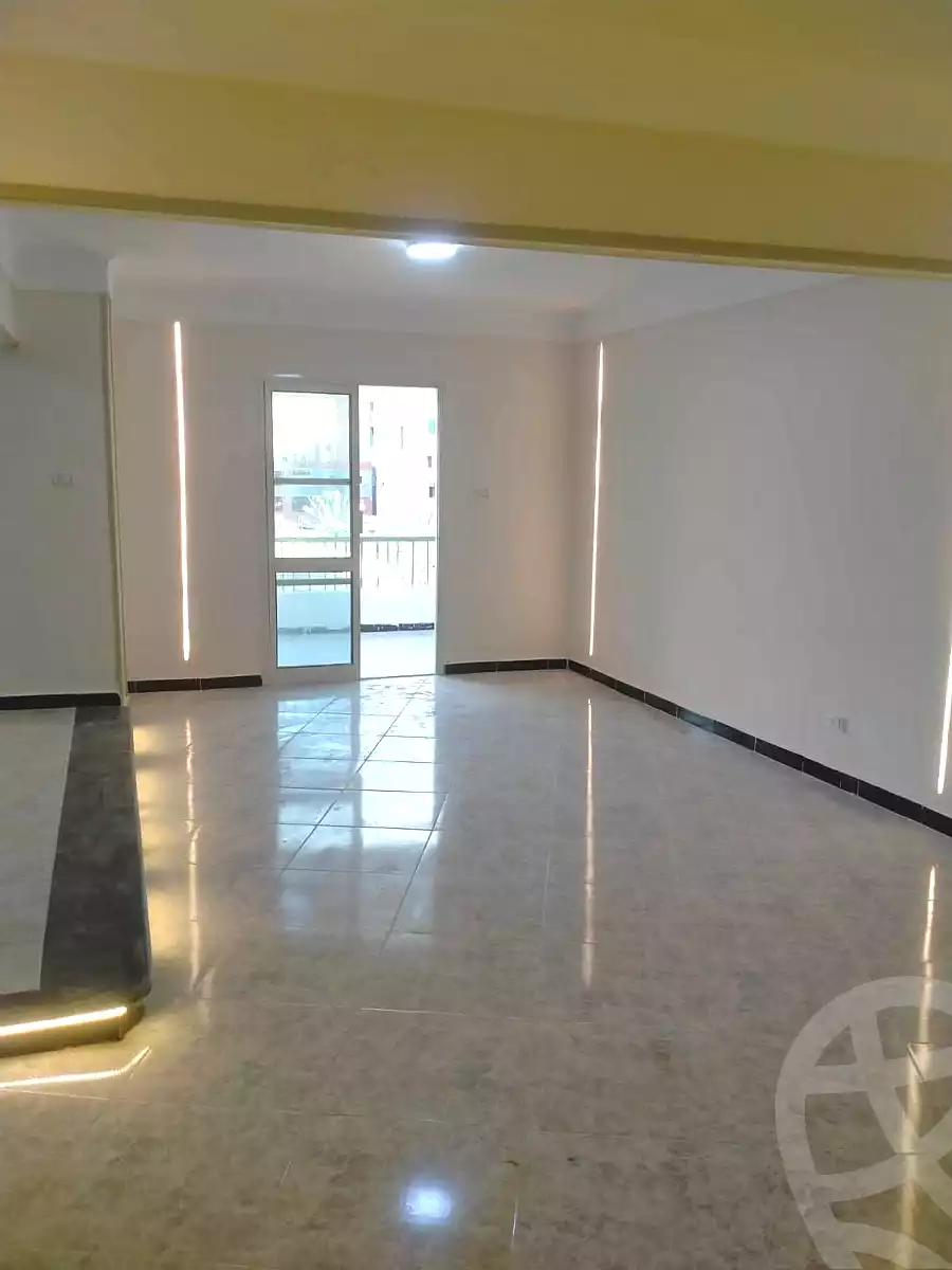 https://aqarmap.com.eg/ar/listing/7003576-for-sale-alexandria-al-agamy