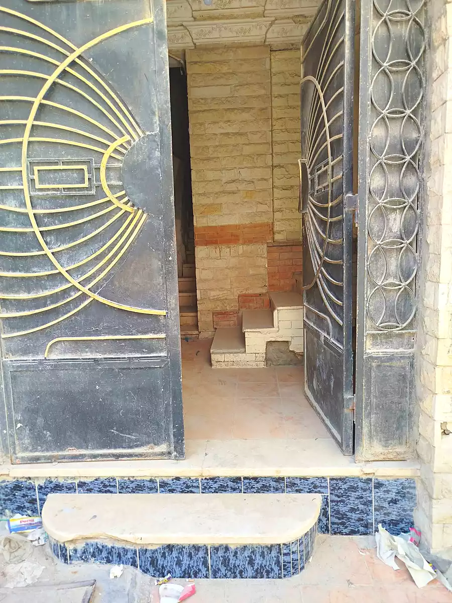 https://aqarmap.com.eg/ar/listing/7003609-for-sale-alexandria-al-agamy-el-hanouvel-abo-el-shawareb-st
