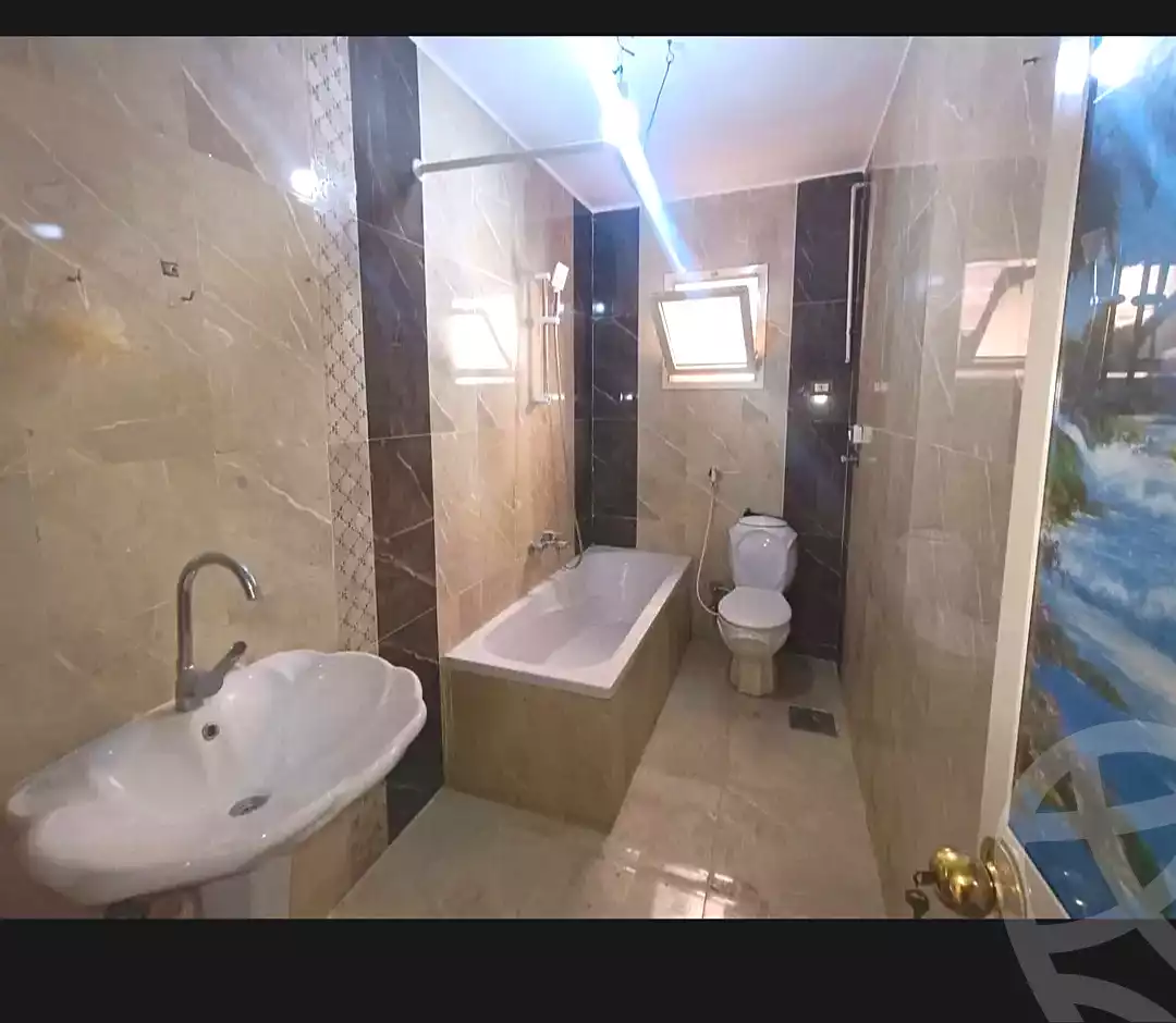 https://aqarmap.com.eg/ar/listing/7003610-for-sale-alexandria-miami-shr-jml-bd-lnsr