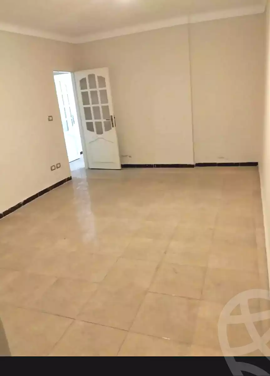 https://aqarmap.com.eg/en/listing/7003638-for-sale-alexandria-miami-iskandar-ibrahim-st