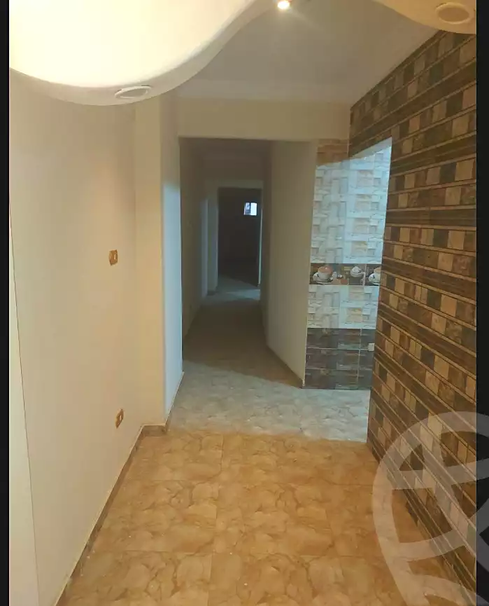 https://aqarmap.com.eg/ar/listing/7003696-for-sale-cairo-helwan-helwan-el-sharkeya-el-maraghi-st