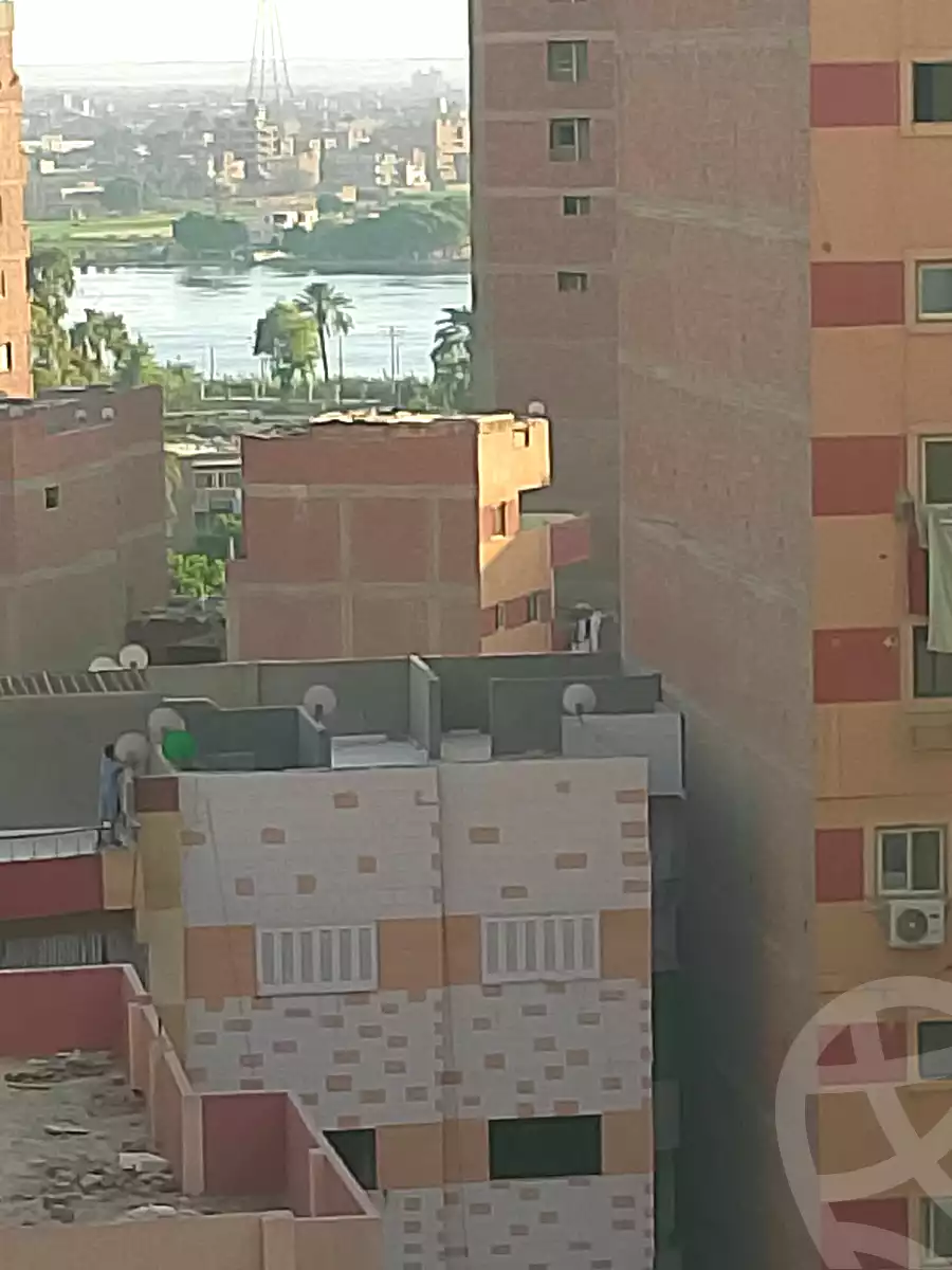 https://aqarmap.com.eg/ar/listing/7003835-for-sale-cairo-helwan-hadayek-helwan-nile-corniche-st