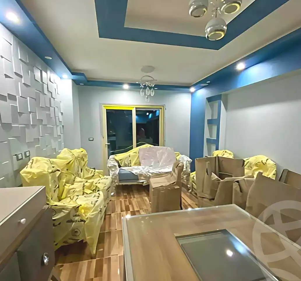 https://aqarmap.com.eg/en/listing/7004120-for-sale-alexandria-el-montazah-compounds-in-el-montazah