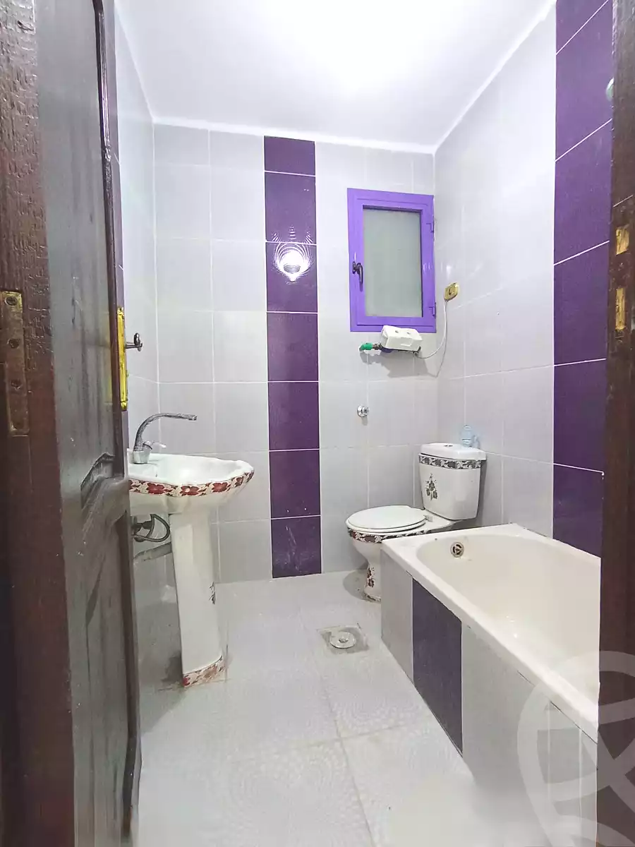 https://aqarmap.com.eg/en/listing/7004184-for-sale-alexandria-sydy-bshr-sydy-bshr-qbly-hassan-refaat-st