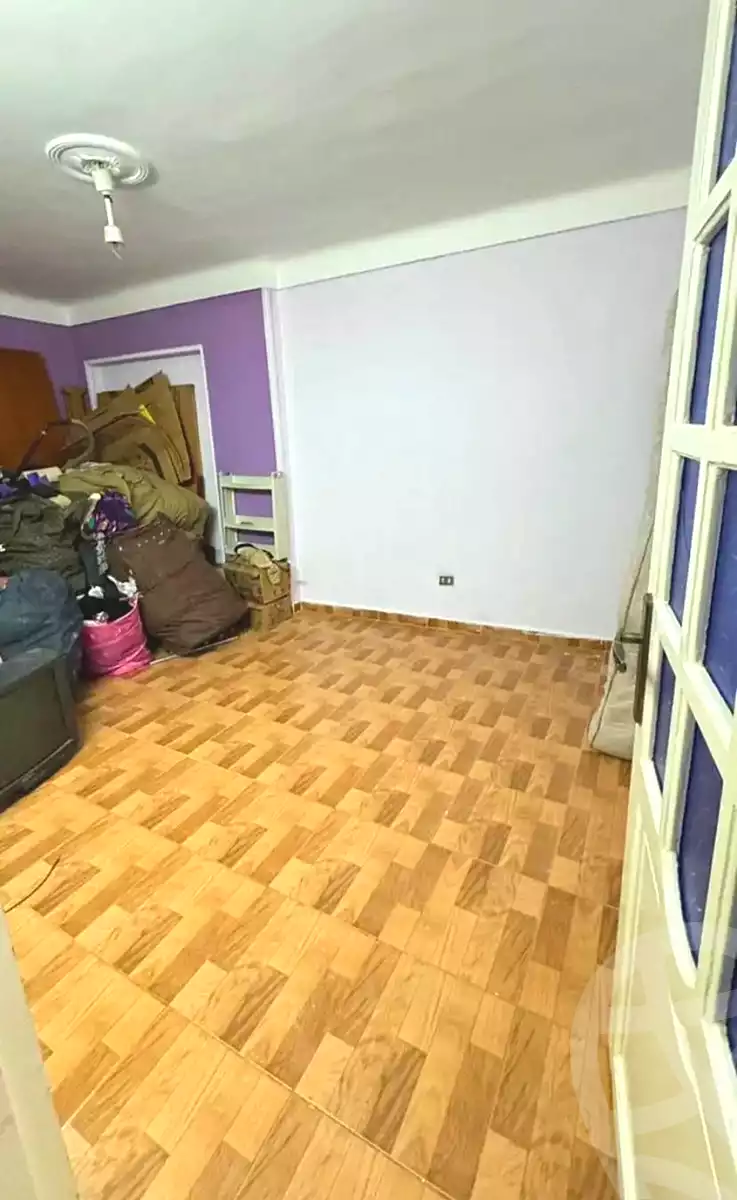 https://aqarmap.com.eg/en/listing/7004219-for-sale-alexandria-ganaklis