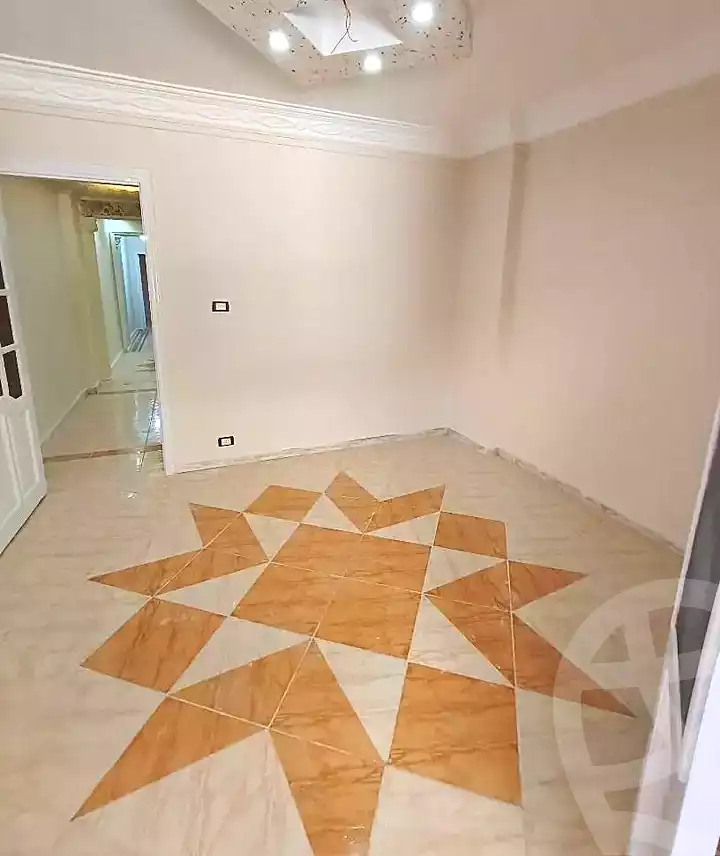 https://aqarmap.com.eg/ar/listing/7004343-for-sale-alexandria-lsywf-el-falki
