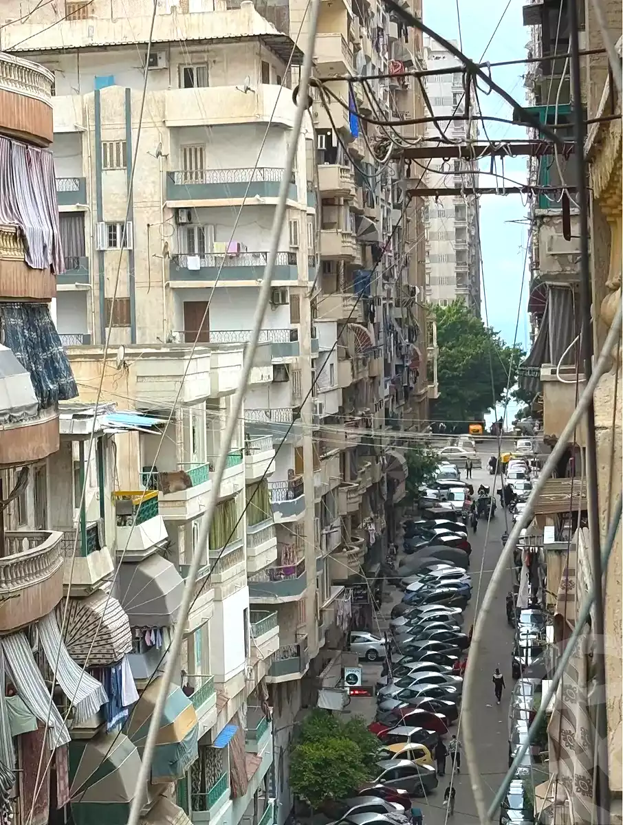 https://aqarmap.com.eg/ar/listing/7004498-for-sale-alexandria-sydy-bshr-sydy-bshr-bhry-street-16