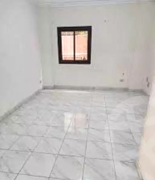 https://aqarmap.com.eg/en/listing/7004664-for-rent-alexandria-al-agamy-el-kilo-21