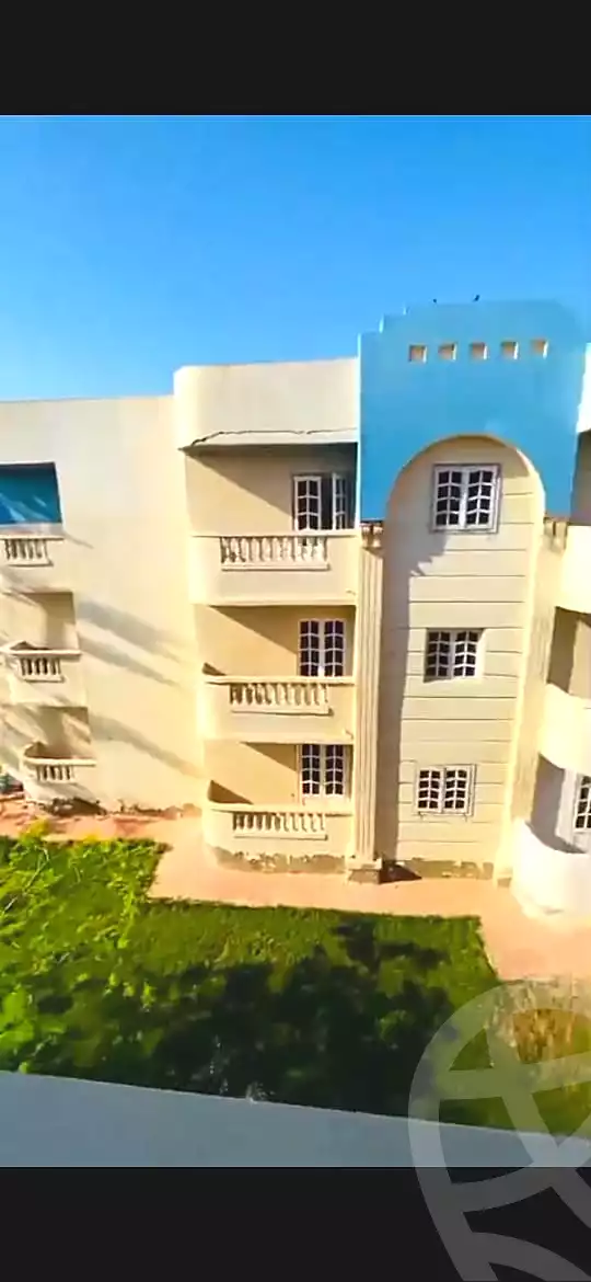 https://aqarmap.com.eg/ar/listing/7004693-for-rent-marsa-matruh-marsa-matrouh-city-agiba-el-abyad-rd