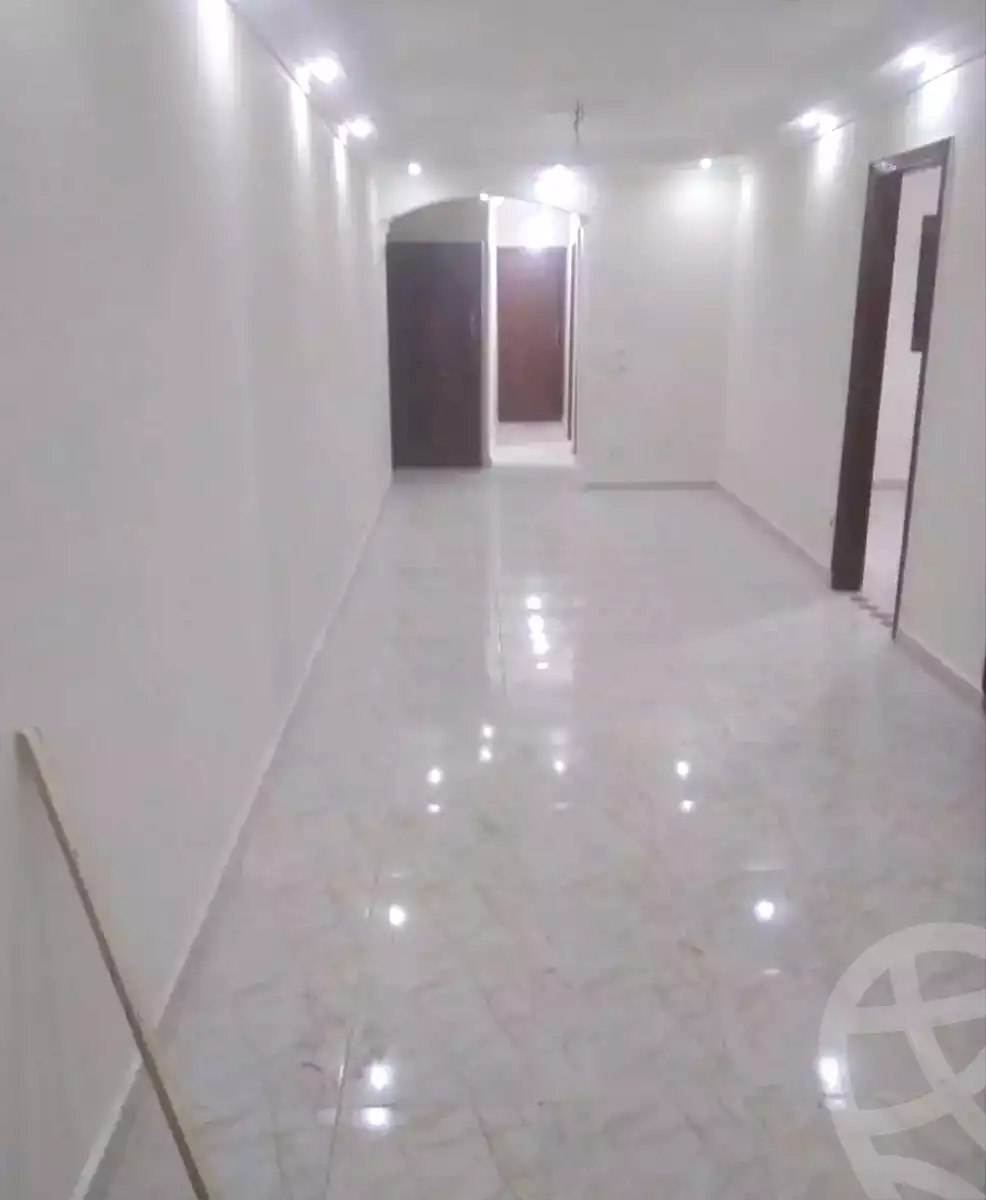https://aqarmap.com.eg/en/listing/7004783-for-sale-alexandria-el-mandara-nabawy-al-mohandes-st