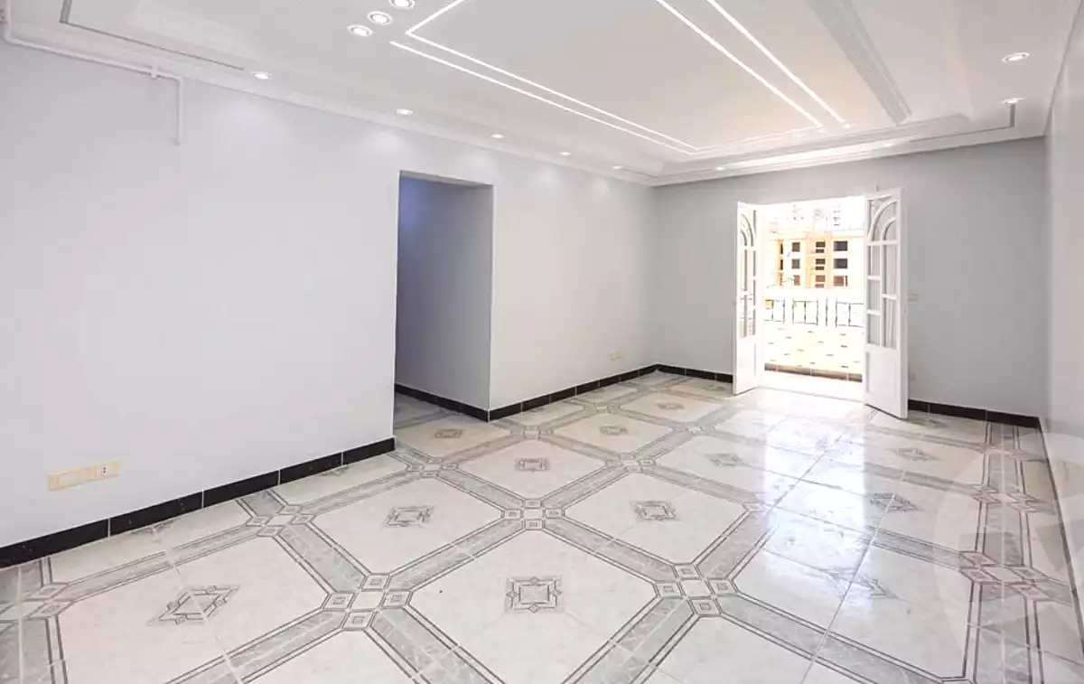 https://aqarmap.com.eg/en/listing/7004920-for-sale-alexandria-camp-cesar