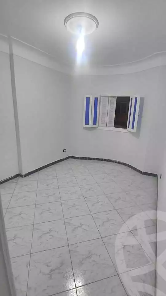 https://aqarmap.com.eg/ar/listing/7004960-for-sale-alexandria-sydy-bshr-sydy-bshr-bhry-gamal-abd-el-nasir-st