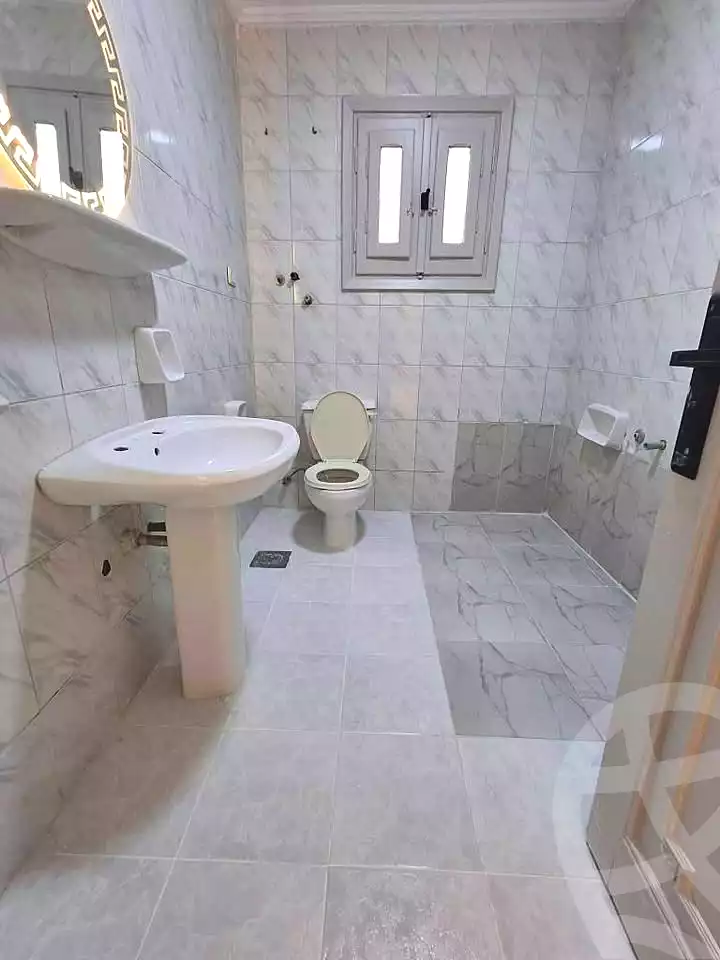 https://aqarmap.com.eg/ar/listing/7005270-for-sale-alexandria-al-agamy-shataa-el-nakheel