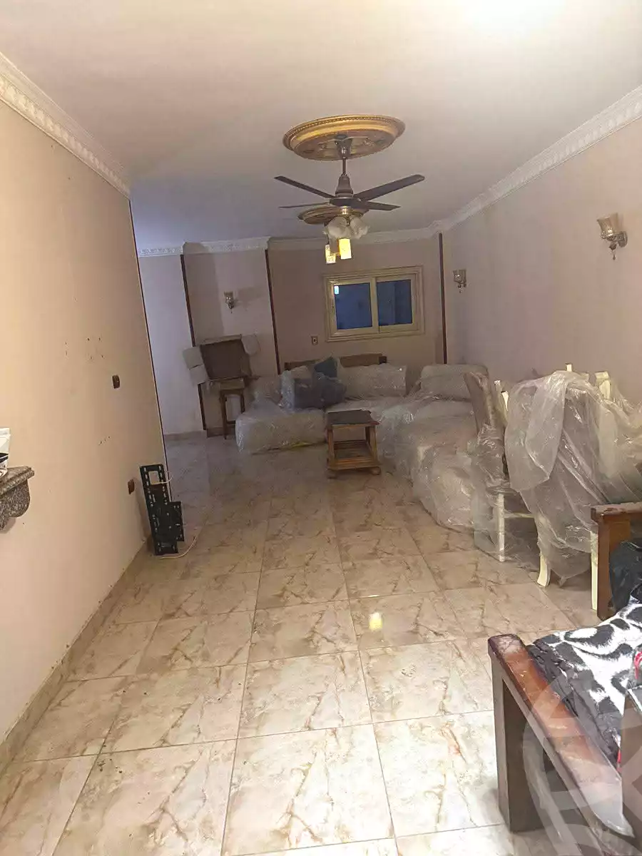 https://aqarmap.com.eg/ar/listing/7005308-for-sale-cairo-downtown-el-qasr-el-ayni