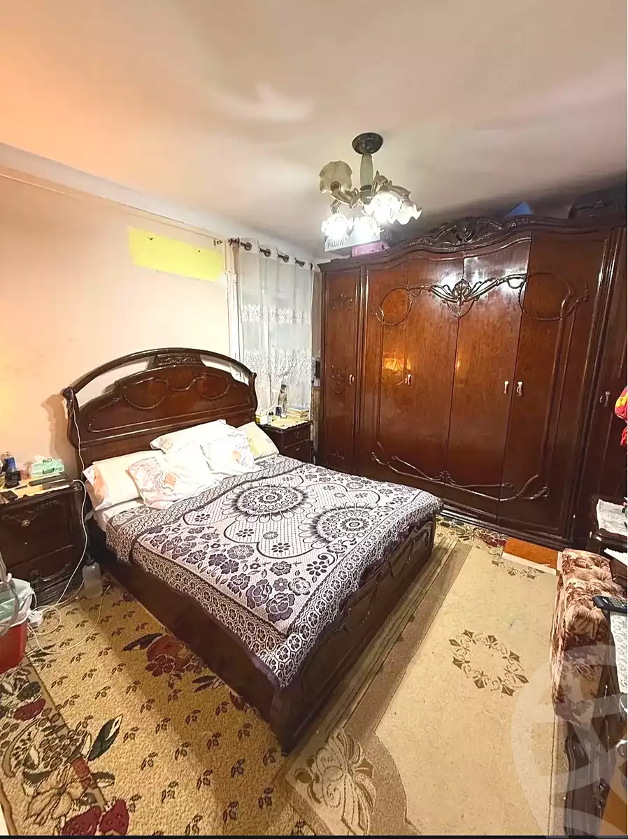 https://aqarmap.com.eg/en/listing/7005313-for-sale-alexandria-sydy-bshr-dr-saleh-hamdy-st