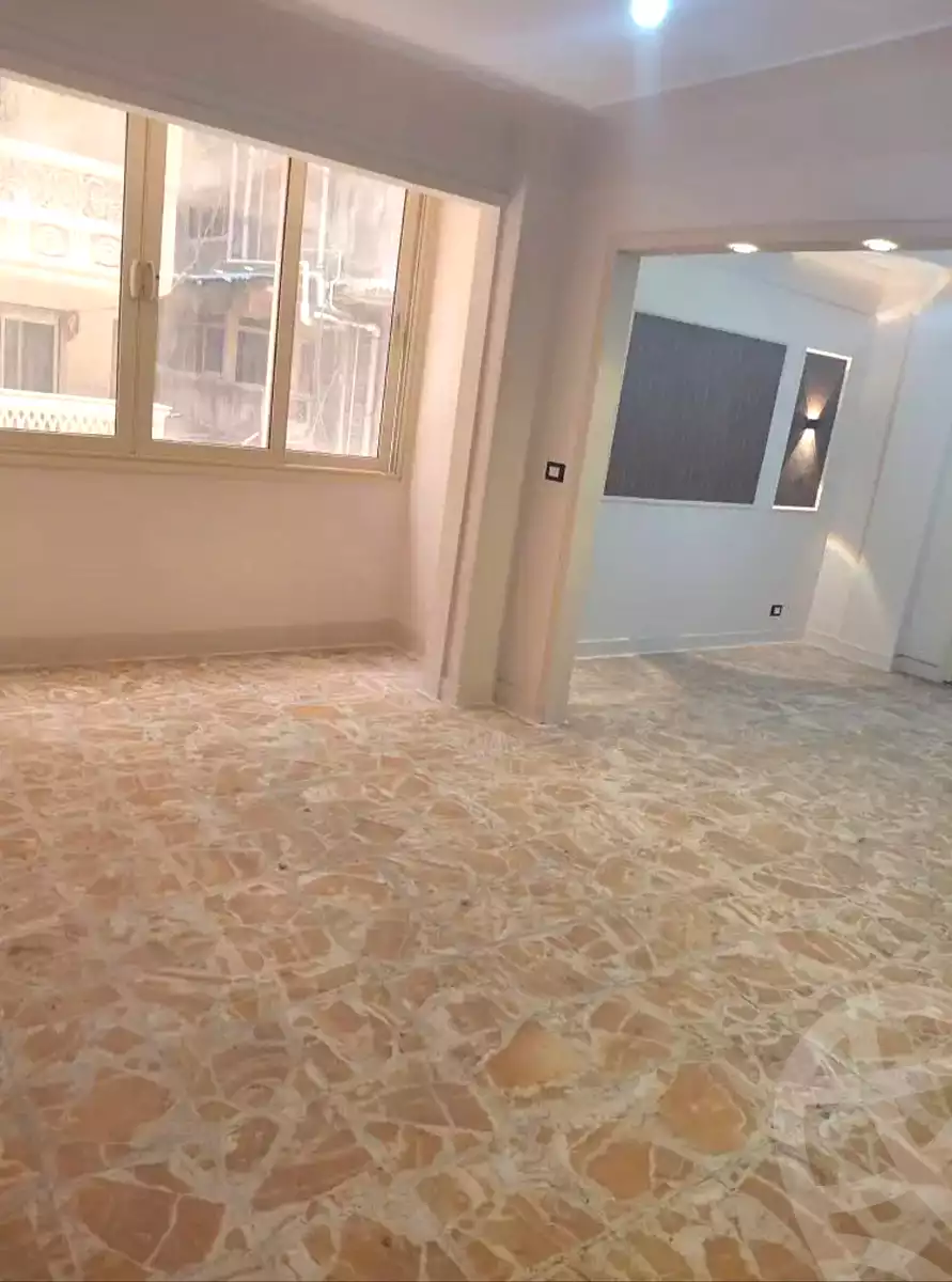 https://aqarmap.com.eg/ar/listing/7005319-for-sale-alexandria-sydy-bshr-sydy-bshr-bhry