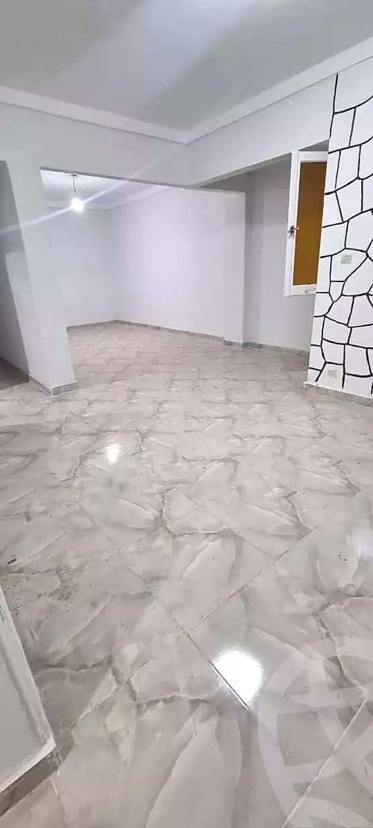 https://aqarmap.com.eg/ar/listing/7005330-for-sale-alexandria-sydy-bshr-sydy-bshr-bhry-shr-mhmwd-l-yswy