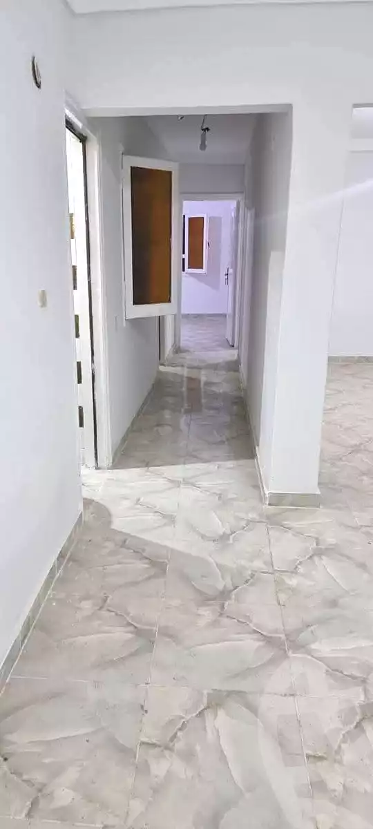 https://aqarmap.com.eg/ar/listing/7005330-for-sale-alexandria-sydy-bshr-sydy-bshr-bhry-shr-mhmwd-l-yswy