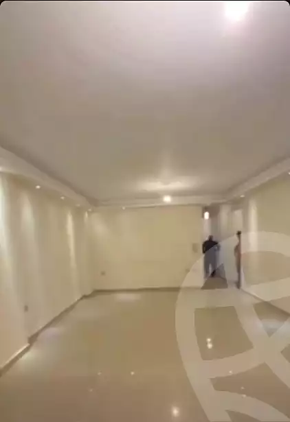 https://aqarmap.com.eg/ar/listing/7005343-for-sale-cairo-ain-shams-ain-shams-el-sharkia-el-zahraa-st
