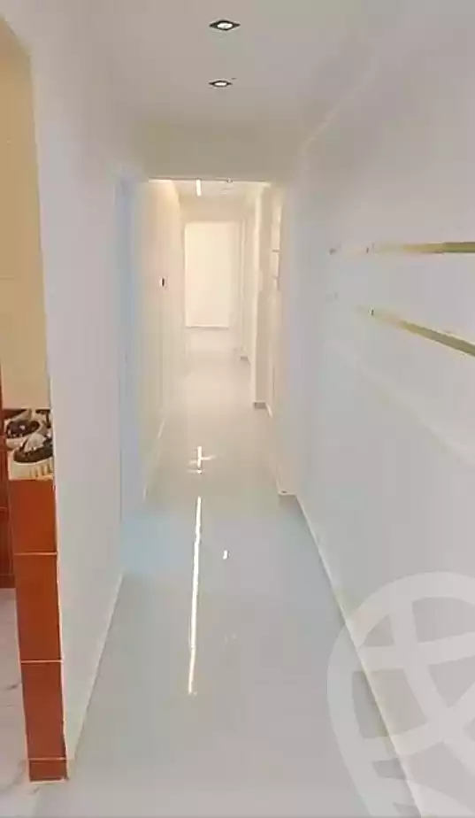 https://aqarmap.com.eg/ar/listing/7005512-for-sale-alexandria-sydy-bshr-sydy-bshr-bhry