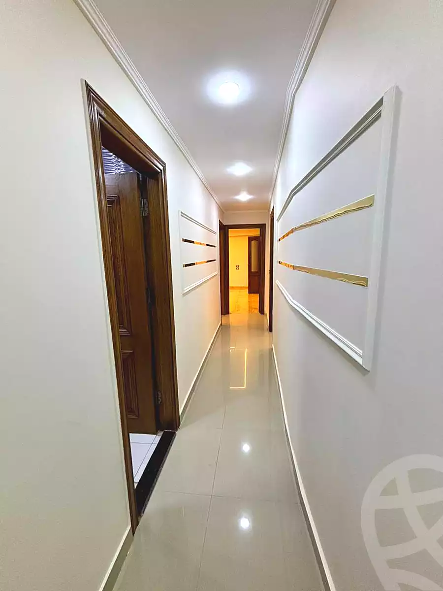 https://aqarmap.com.eg/ar/listing/7005644-for-sale-alexandria-miami-mahmoud-el-isawy-st
