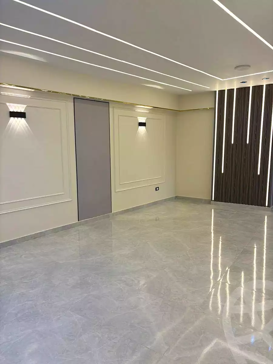 https://aqarmap.com.eg/ar/listing/7005679-for-sale-alexandria-miami-mahmoud-el-isawy-st