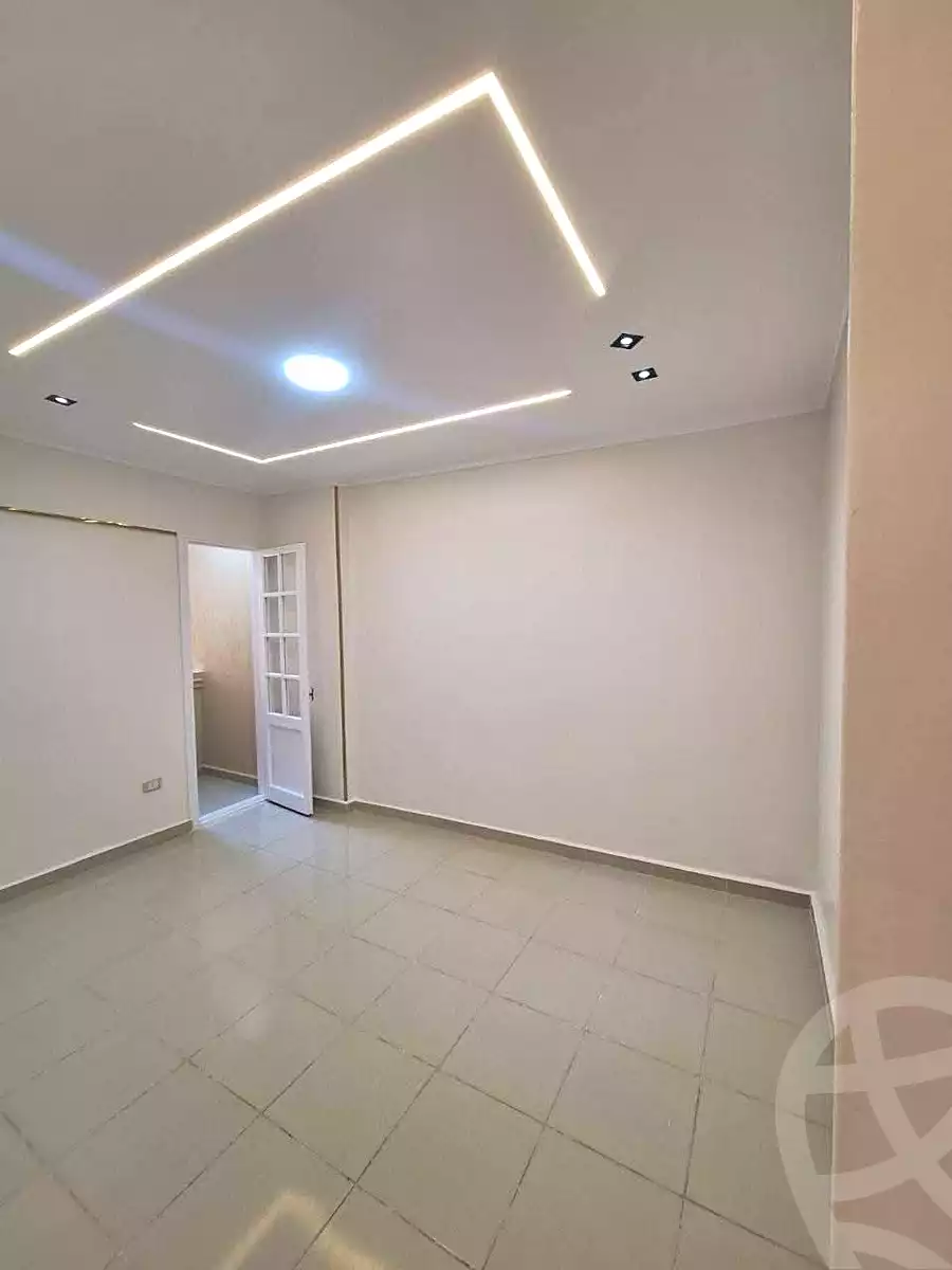 https://aqarmap.com.eg/en/listing/7005709-for-sale-alexandria-miami-khld-bn-lwlyd
