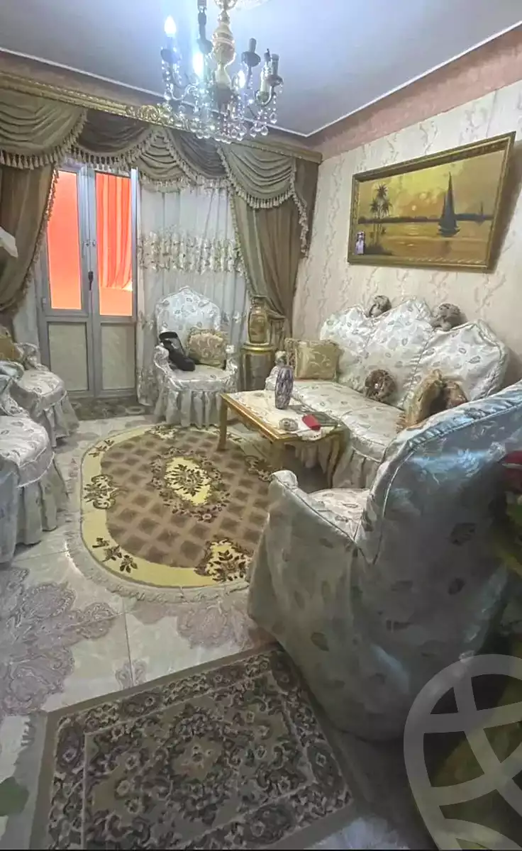 https://aqarmap.com.eg/en/listing/7005748-for-sale-alexandria-bakoos-cinema-layla-st