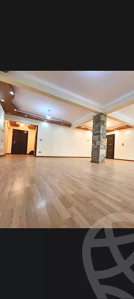 https://aqarmap.com.eg/en/listing/7005859-for-rent-alexandria-lauran-shaarawy-st