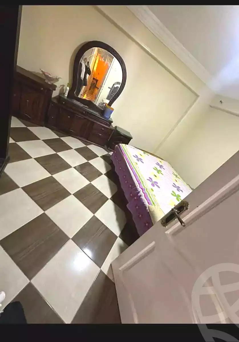 https://aqarmap.com.eg/ar/listing/7006055-for-sale-alexandria-sydy-bshr-sydy-bshr-bhry