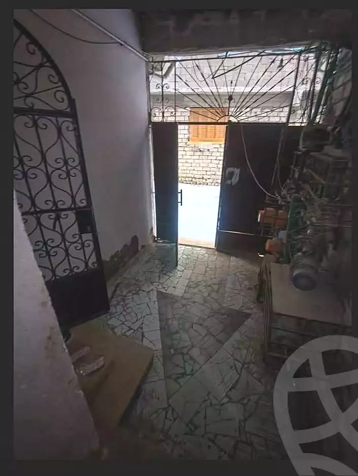 https://aqarmap.com.eg/en/listing/7006058-for-sale-alexandria-al-agamy-el-hanouvel-kasr-al-quiri-st-1